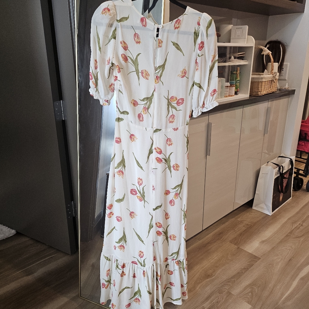 NWT Reformation RARE Nantes dress in Bianca tulip size 0 - Picture 3 of 10